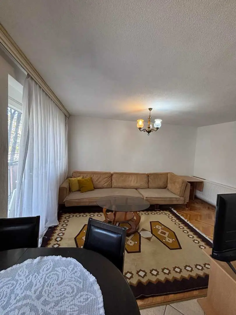 BANESË ME QIRA 1+1 NË ULPIANË banesë/apartment në Prishtinë