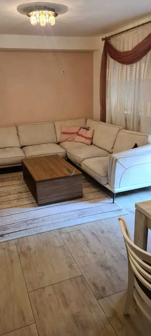 BANESË ME QIRA 2+1 NË MATIN 1 banesë/apartment në Prishtinë