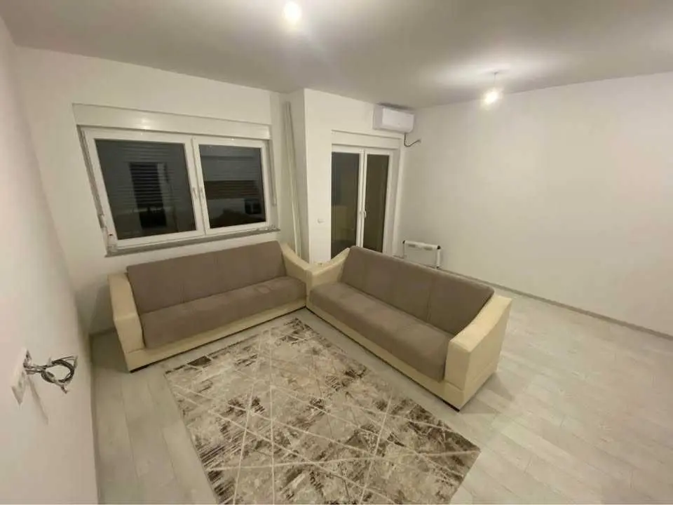 BANESË ME QIRA 1+1 NË MATIN 1 banesë/apartment në Prishtinë