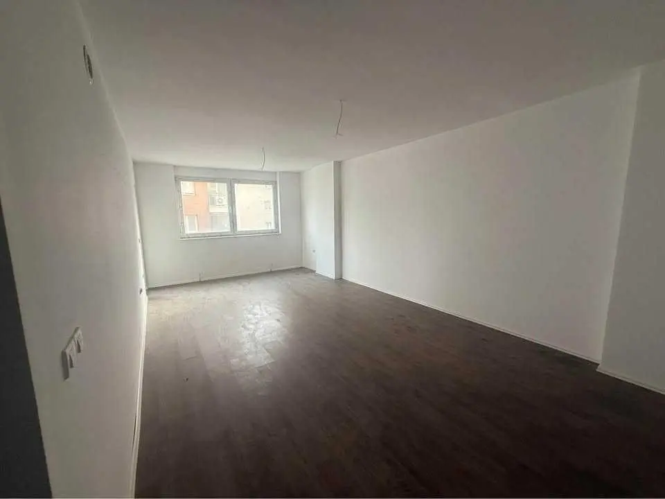 Banesë në #shitje në Fushë Kosovë banesë/apartment në Fushë Kosovë
