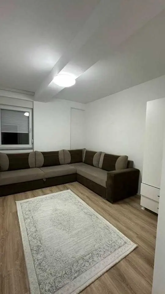BANESË ME QIRA 2+1 NË FUSHË KOSOVË banesë/apartment në Prishtinë