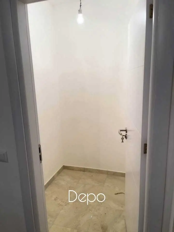 Banesë në #shitje në Fushë Kosovë banesë/apartment në Fushë Kosovë