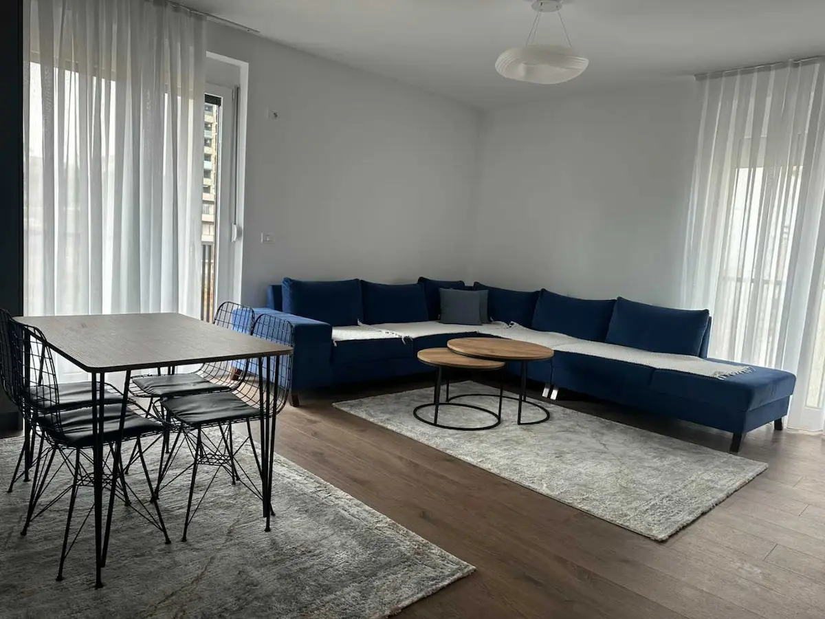 BANESË ME QIRA 2+1 NË LAGJEN PRISHTINA E RE banesë/apartment në Prishtinë