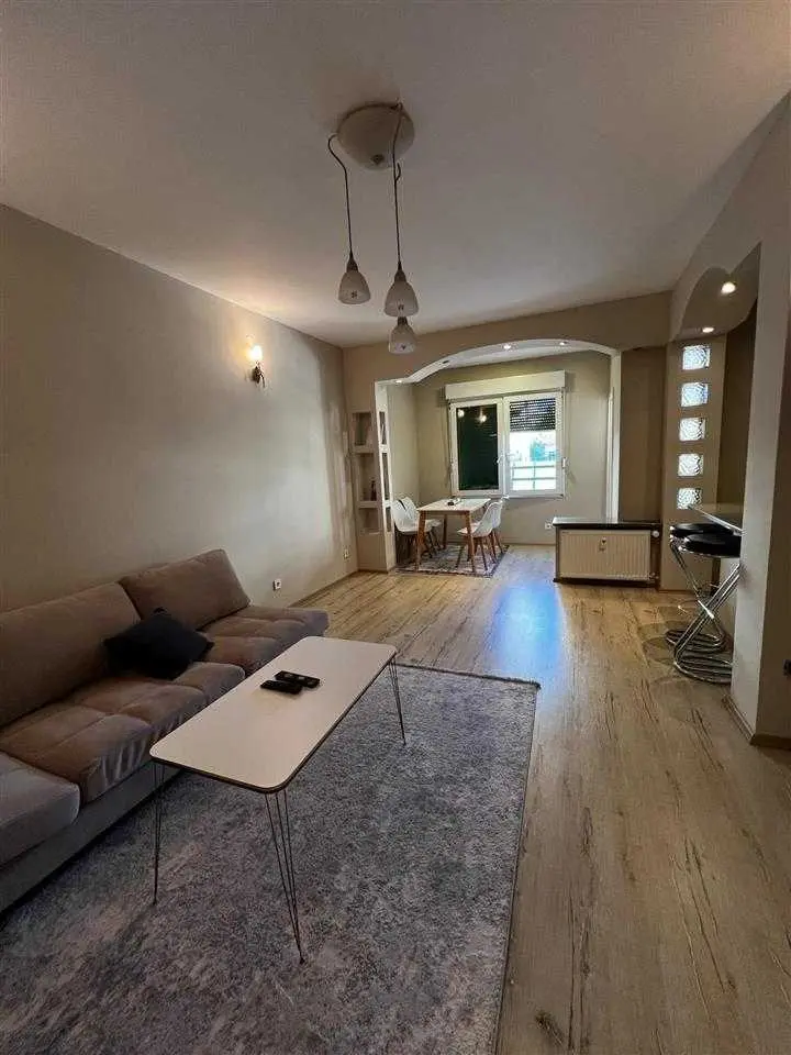BANESË ME QIRA 2+1 NË DARDANI banesë/apartment në Prishtinë