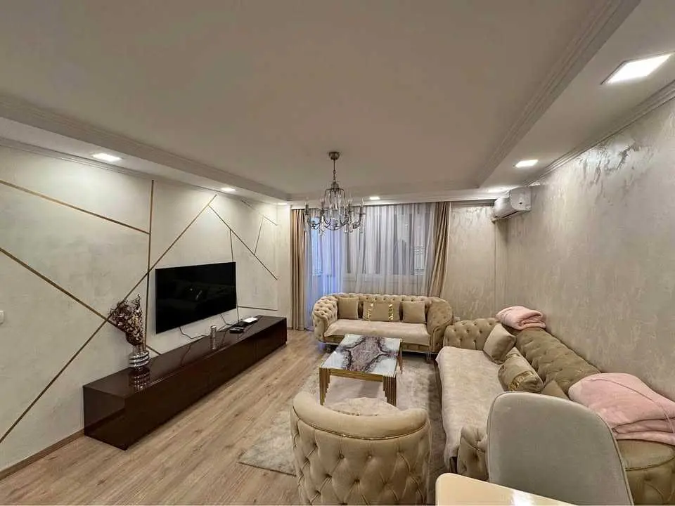 BANESË ME QIRA 2+1 NË RRUGËN B banesë/apartment në Prishtinë