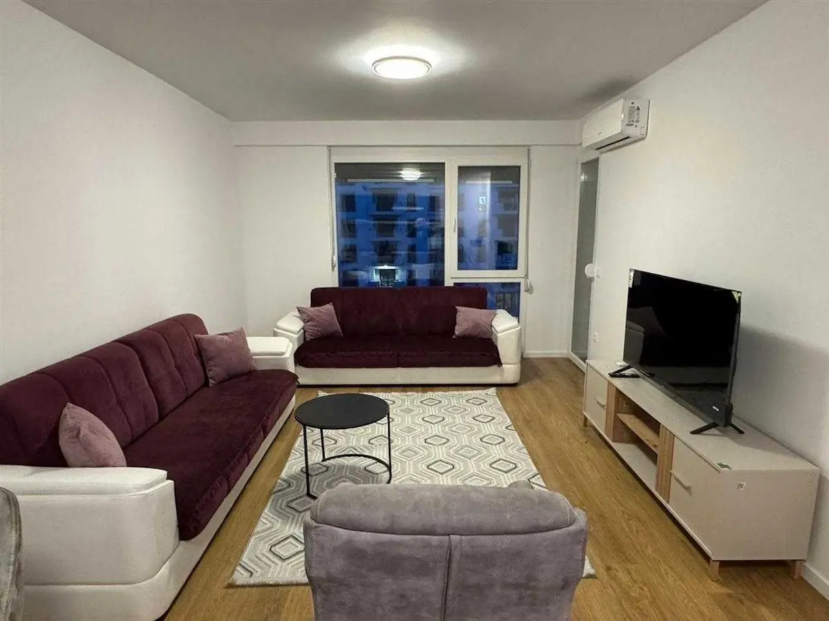 BANESË ME QIRA 1+1 NË LAGJEN PRISHTINA E RE banesë/apartment në Prishtinë