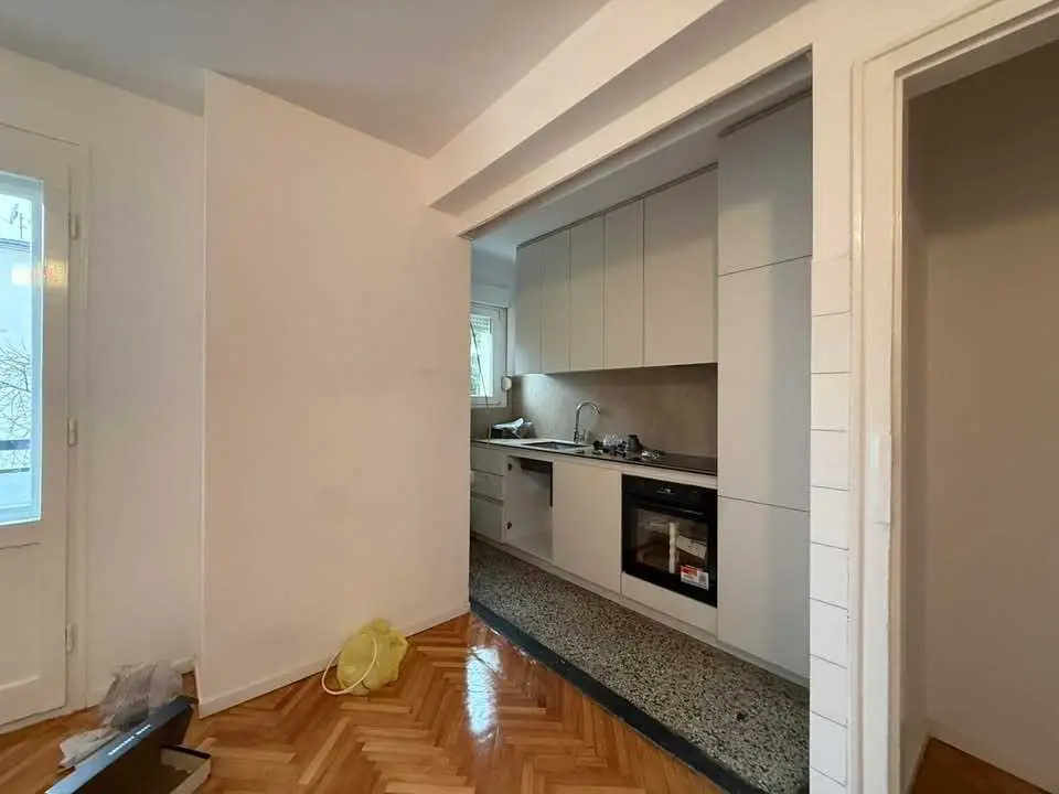 BANESË ME QIRA 2+1 NË ULPIANË banesë/apartment në Prishtinë