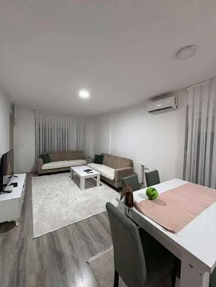 Banesë me qira në Kalabri (Emshir) banesë/apartment në Prishtinë