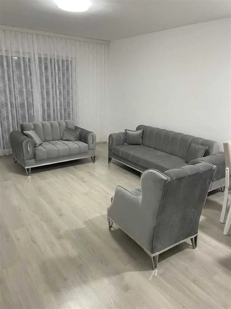 Banesë me qira 2+1 në Fushë Kosovë banesë/apartment në Fushë Kosovë