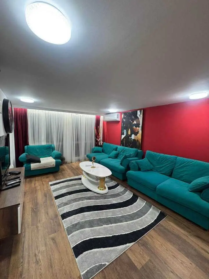 Banesë me qira 2+1 në Parkun e Qytetit banesë/apartment në Prishtinë