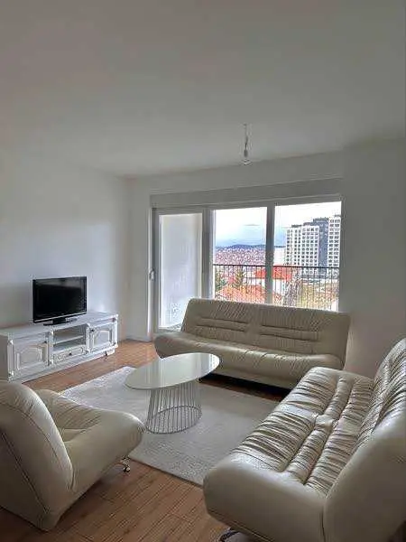 Banesë me qira 2+1 në Bregun e Diellit banesë/apartment në Prishtinë