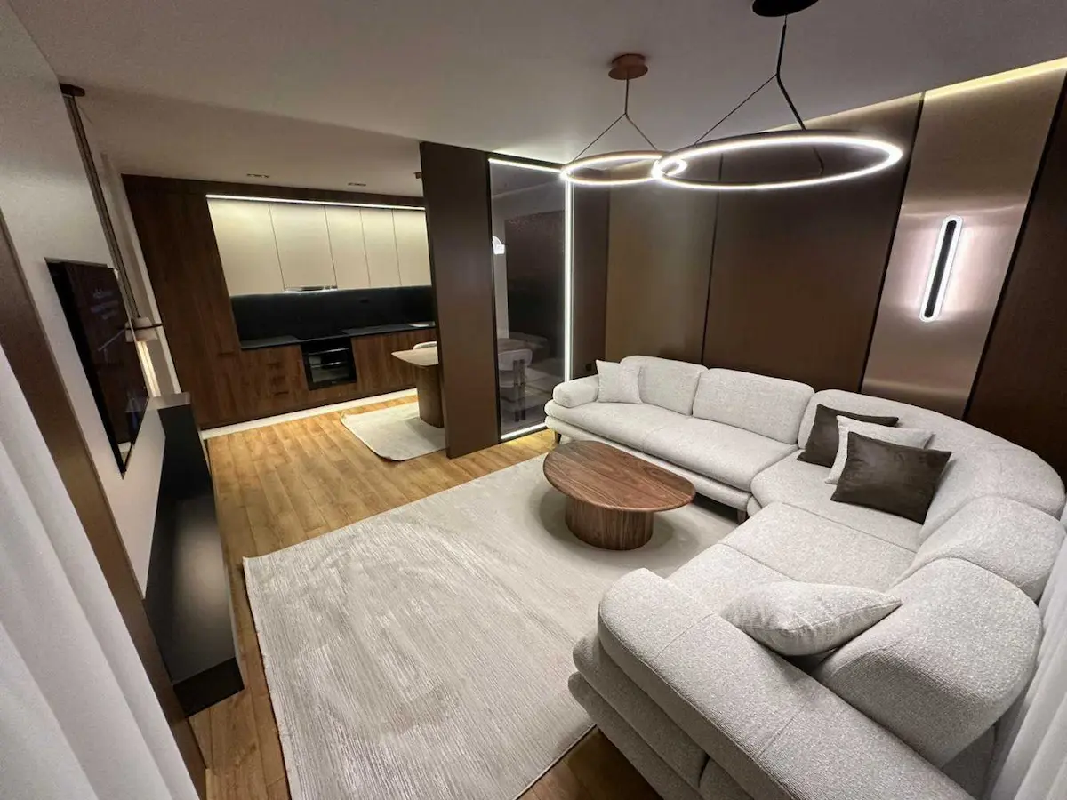 Banesë me qira 1+1 në Rrugën B banesë/apartment në Prishtinë