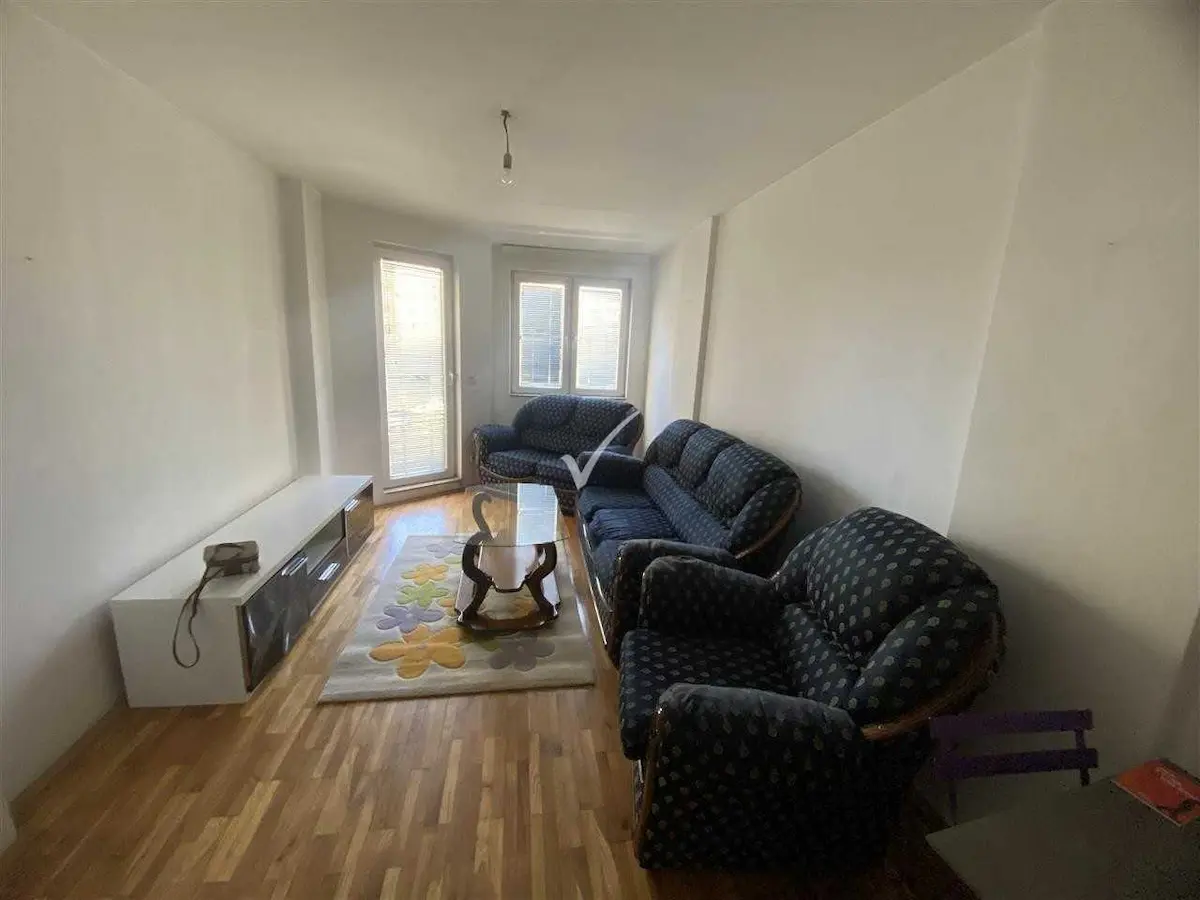 Banesë me qira 1+1 në Matin 1 banesë/apartment në Prishtinë