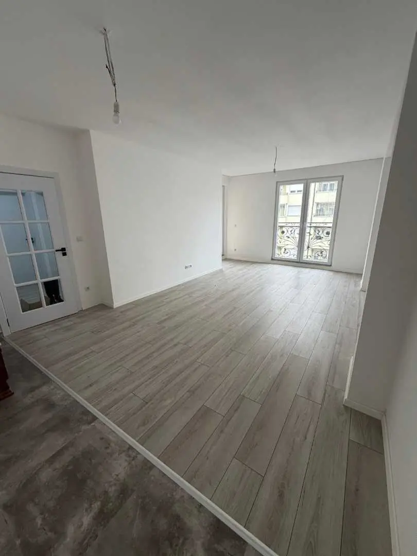 Banesë në shitje në Fushë Kosovë banesë/apartment në Fushë Kosovë