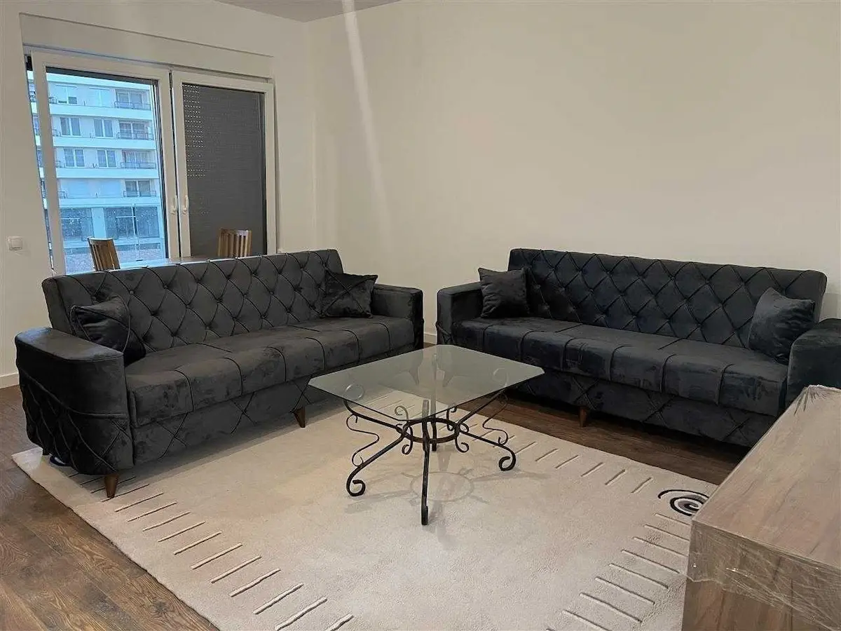 Banesë me qira 1+1 në Rrugën C banesë/apartment në Prishtinë
