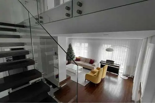Dupleks Modern me Qira në lagjen Pejton, Prishtinë banesë/apartment në Pejton