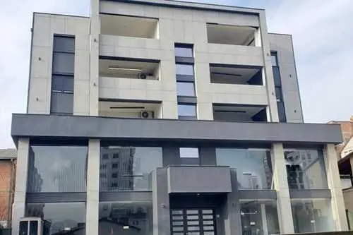 Hapësirë biznesi moderne në qira, Prishtinë objekt në Arbëria