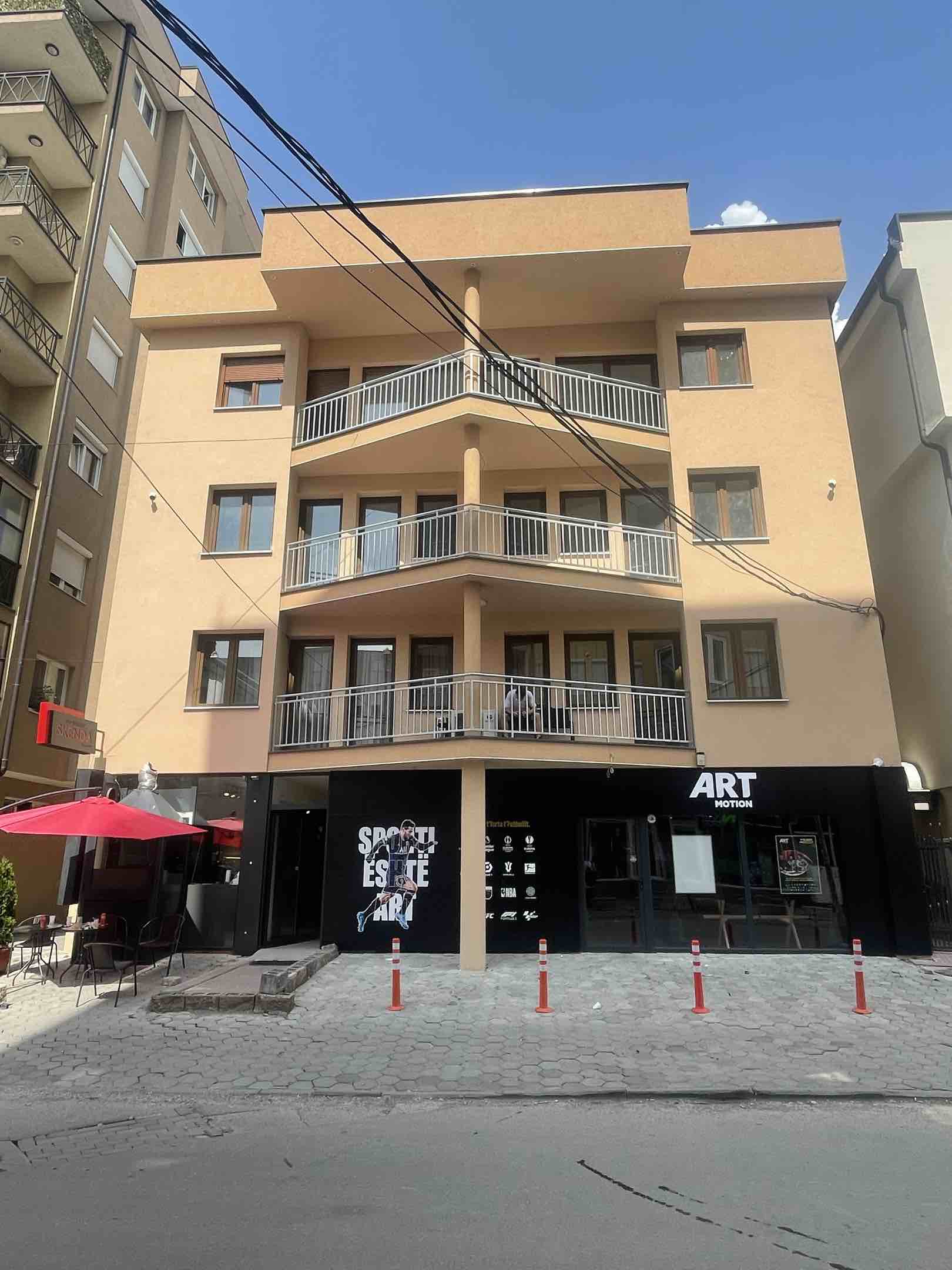 Objekt ne Qender te Fushe Kosoves objekt në Fushë Kosovë