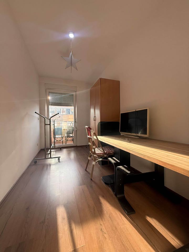 Banesë me qira 2+1 në Tophane banesë/apartment në Tophane