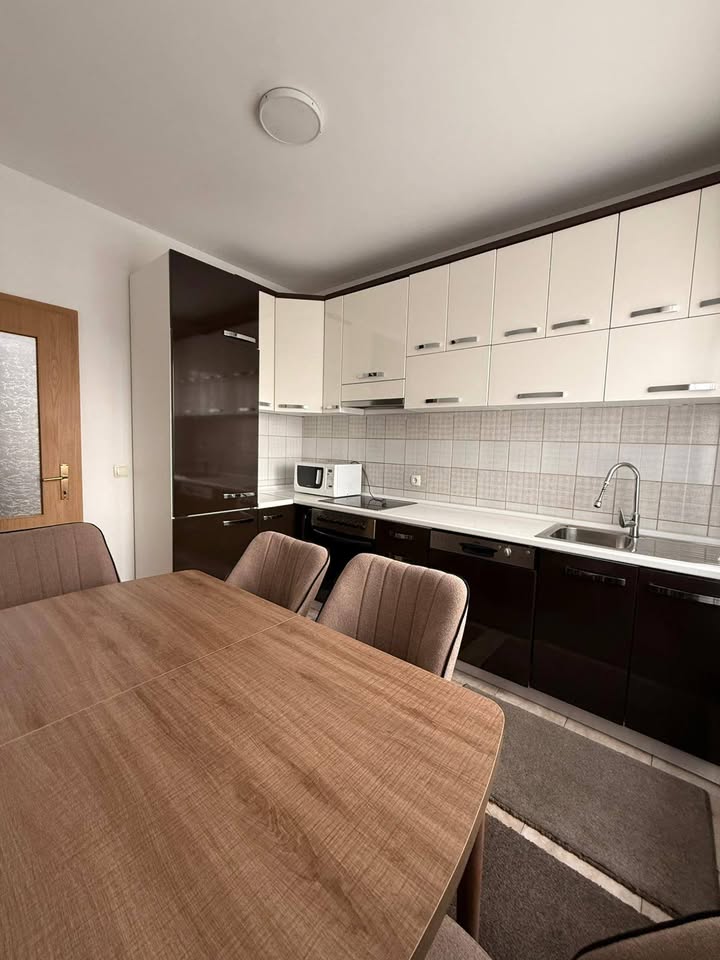 Banesë me qira 2+1 në Bregun e Diellit banesë/apartment në Prishtinë