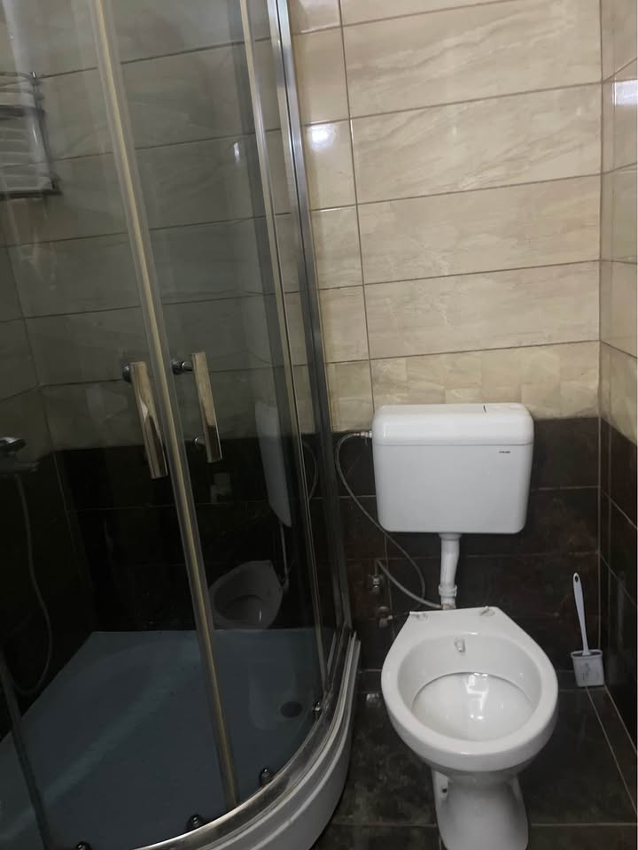 Banesë me qira 2+1 në Fushë Kosovë banesë/apartment në Prishtinë