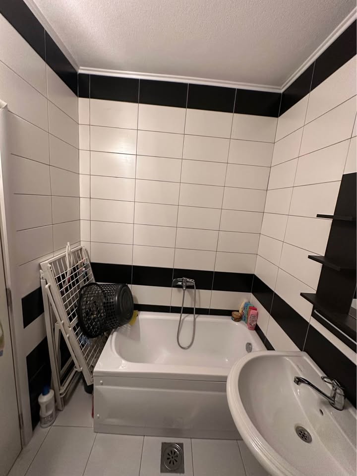 Banesë me qira 1+1 në Fushë Kosovë banesë/apartment në Prishtinë