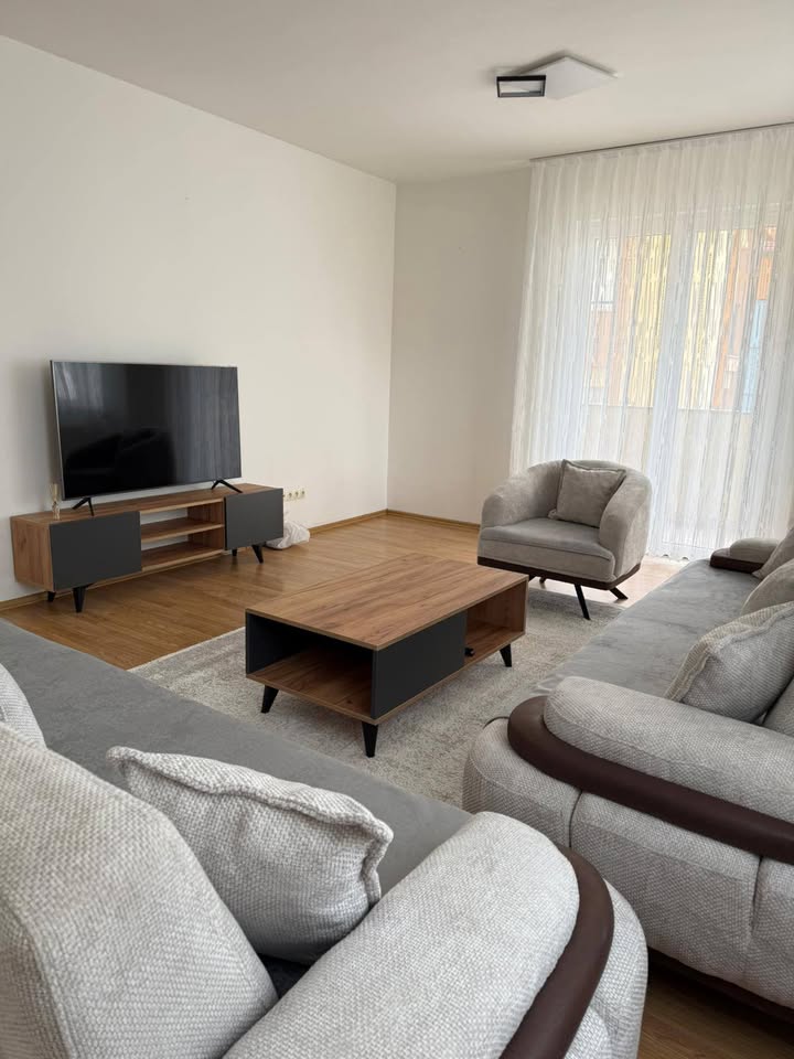 Banesë me qira 2+1 në Bregun e Diellit banesë/apartment në Prishtinë