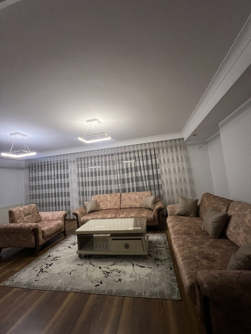 Duplex me qira 1+1 në Dardani banesë/apartment në Prishtinë