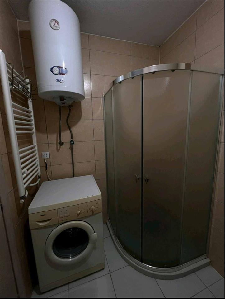 Banesë me qira 1+1 në Bregun e Diellit banesë/apartment në Bregu i Diellit