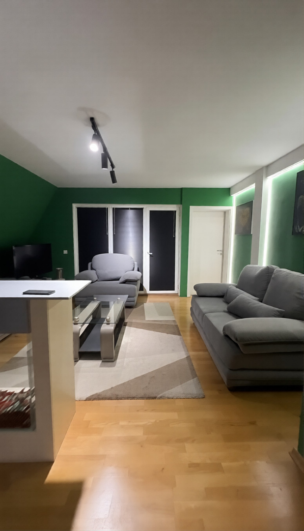 Banesë me qira 2+1 te 4 Llullat banesë/apartment në Prishtinë