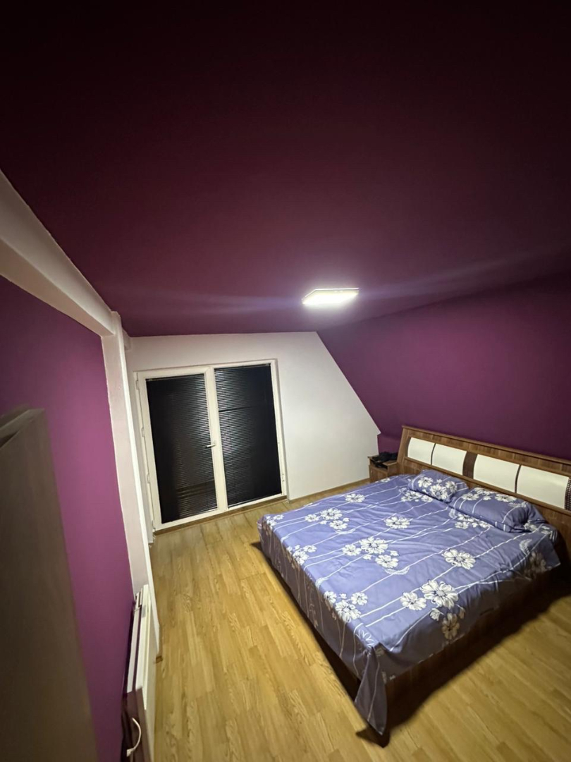 Banesë me qira 1+1 te 4 Llullat banesë/apartment në Prishtinë