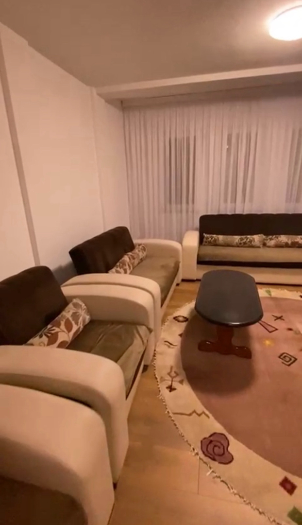 Banesë me qira 2+1 në Parkun e Qytetit banesë/apartment në Prishtinë
