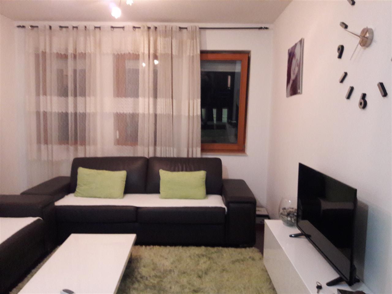 Banesë me qira 1+1 te Parku i Qytetit banesë/apartment në Prishtinë