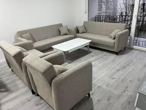 Banesë me qira 2+1 në Fushë Kosovë banesë/apartment në Prishtinë