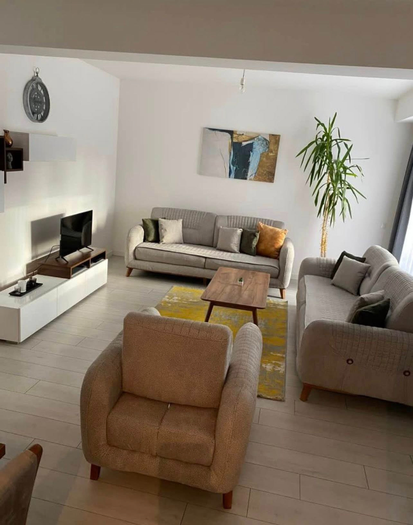Banesë me qira 2+1 në Matin 1 banesë/apartment në Prishtinë