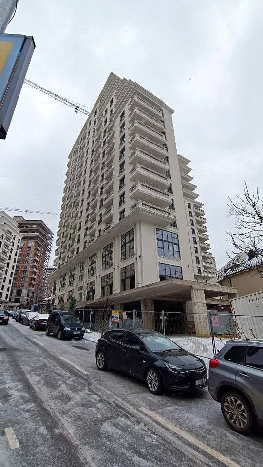 Banesë në shitje në Lagjen e Muhaxherëve banesë/apartment në Prishtinë