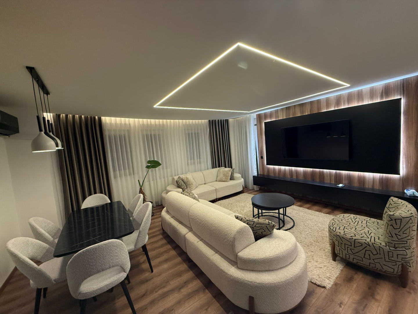 Banesë me qira 2+1 në Arbëri (Dragodan) banesë/apartment në Prishtinë