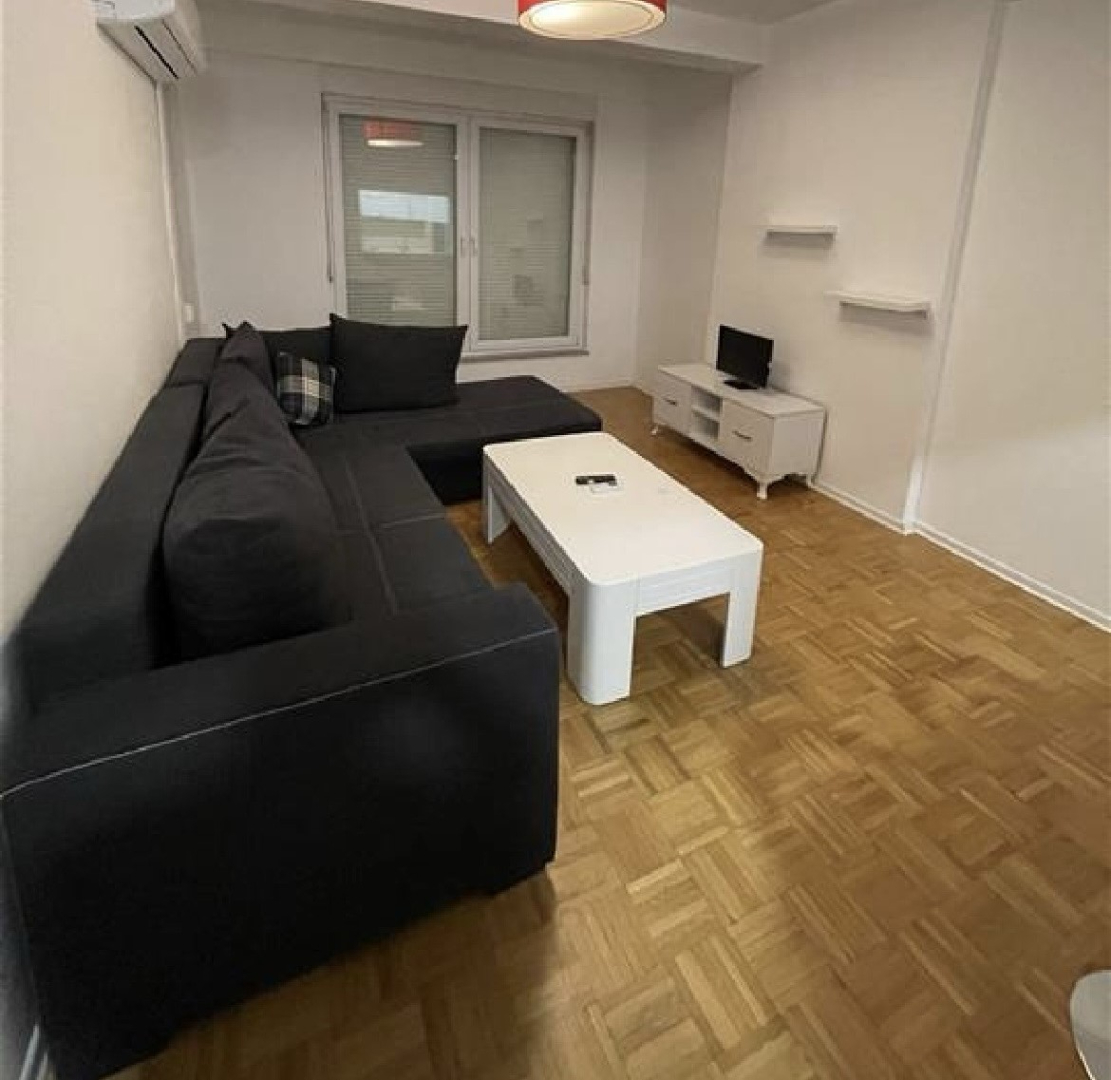 Banesë me qira 1+1 në Arbëri (Dragodan) banesë/apartment në Prishtinë