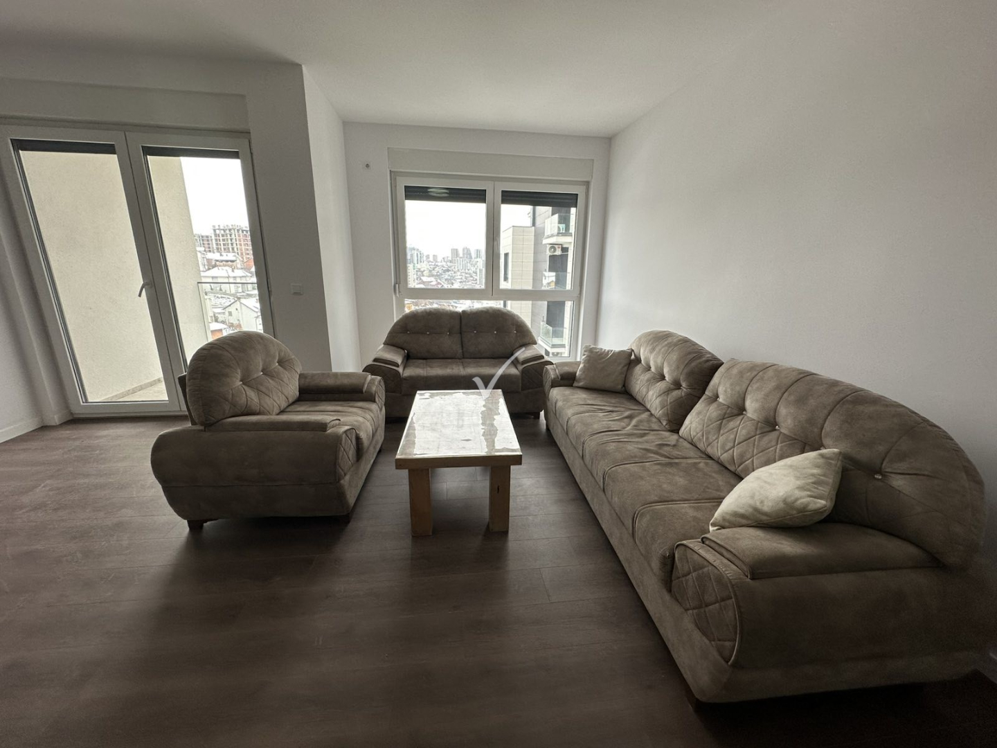 Banesë me qira 2+1 në Matin 1 banesë/apartment në Prishtinë