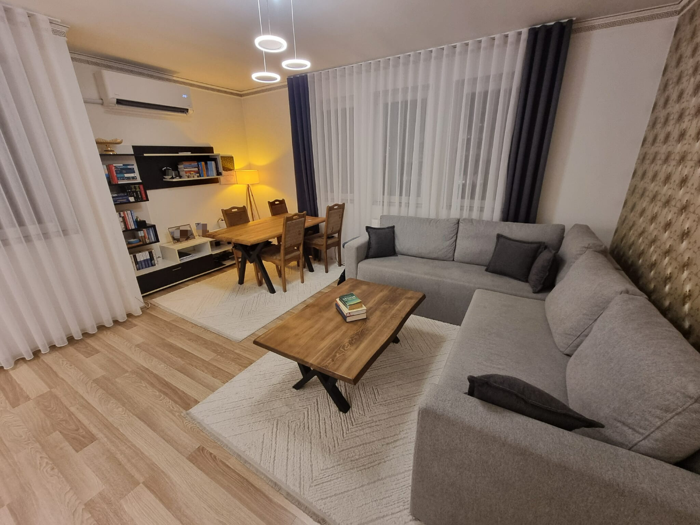 Banesë në shitje në Rrugën C banesë/apartment në Prishtinë
