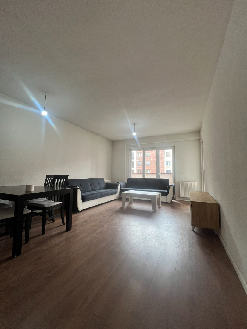 Banesë me qira 1+1 në Rrugën B banesë/apartment në Prishtinë