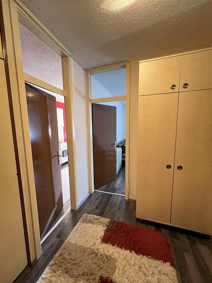 Shitet banesë – Garsonierë në Lagjen Dardania banesë/apartment në Prishtinë