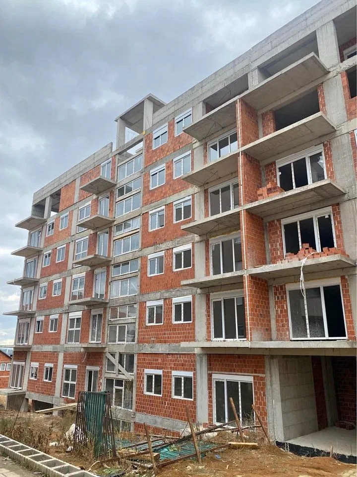 Banesë në #shitje në Lagjen Mati 1 banesë/apartment në Prishtinë