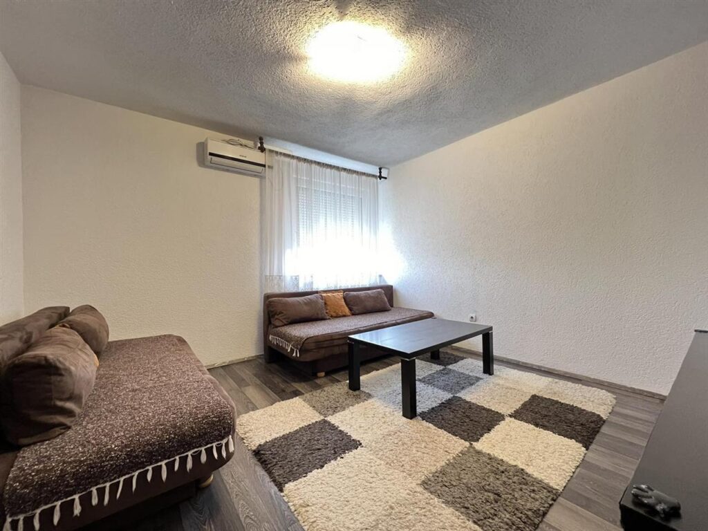 Shitet banesë – Garsonierë në Lagjen Dardania banesë/apartment në Prishtinë