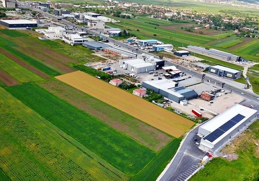 Truall në #shitje Magjistrale Prishtinë-Ferizaj tokë në Çagllavicë