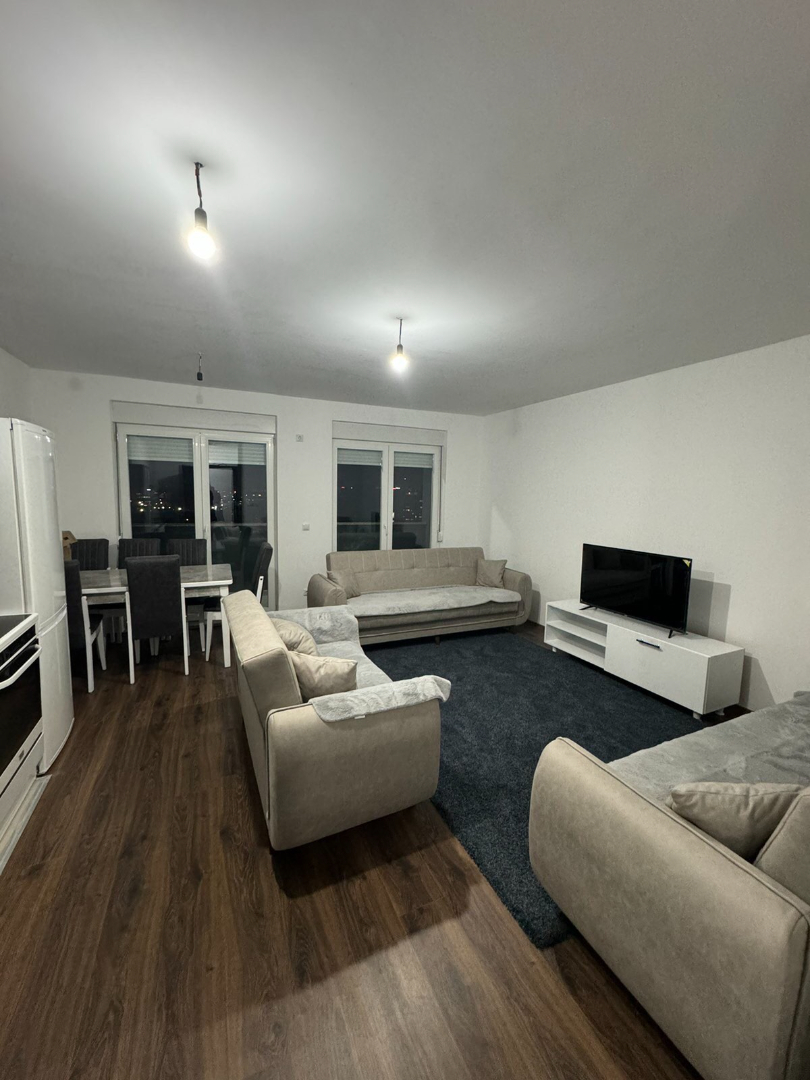 Banesë në shitje në Lagjen e Spitalit banesë/apartment në Prishtinë