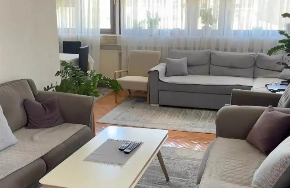 Banesë në shitje në Bregun e Diellit banesë/apartment në Prishtinë