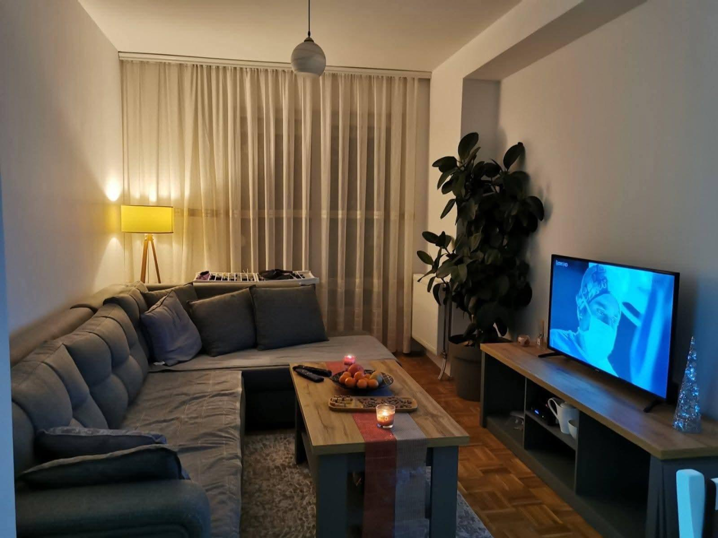 Banesë me qira 1+1 në Lagjen e Muhaxherëve banesë/apartment në Prishtinë