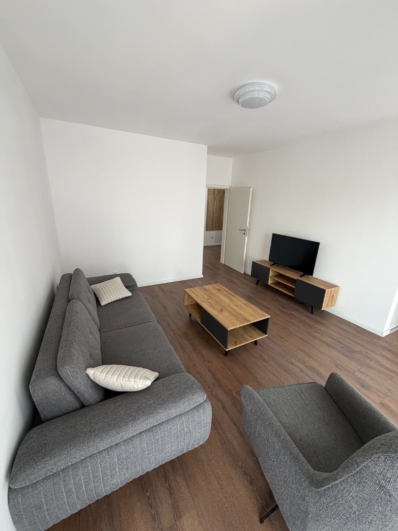 Banesë me qira 2+1 në Arbëri (Dragodan) banesë/apartment në Prishtinë
