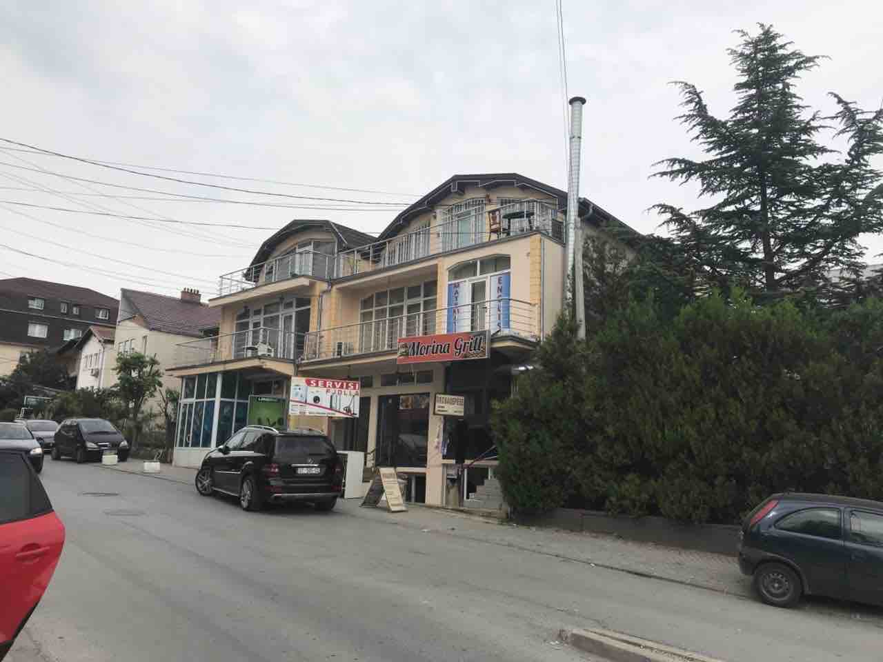 Jepet me qera shtepi kat shtëpi në Kosovë